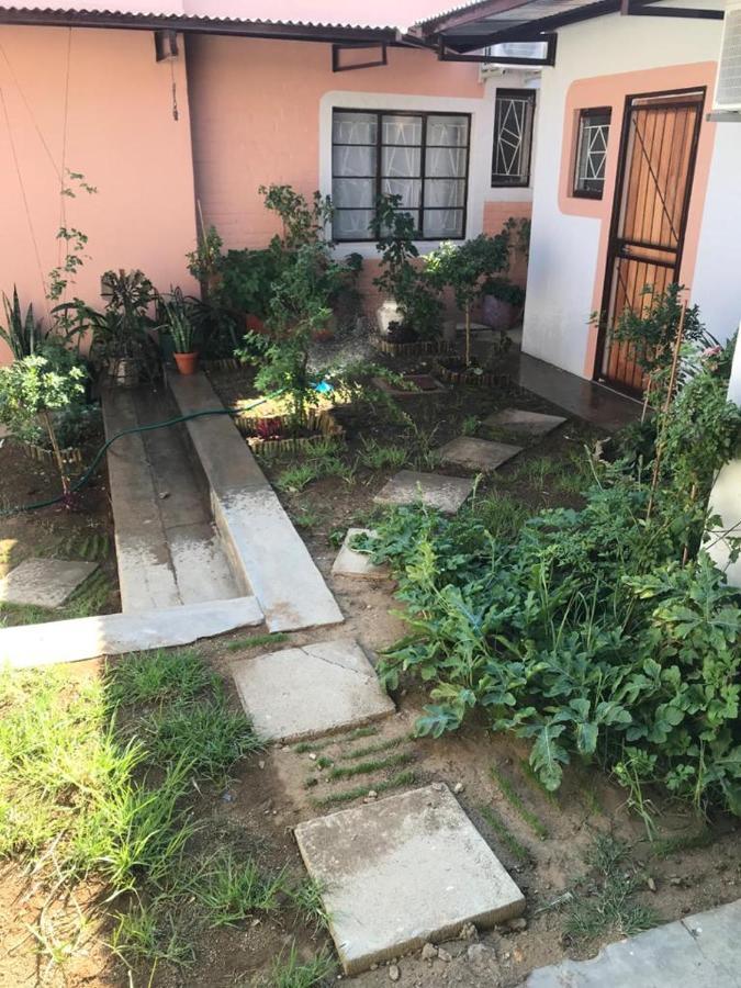 Urbanlife Keetmanshoop Accommodation 외부 사진
